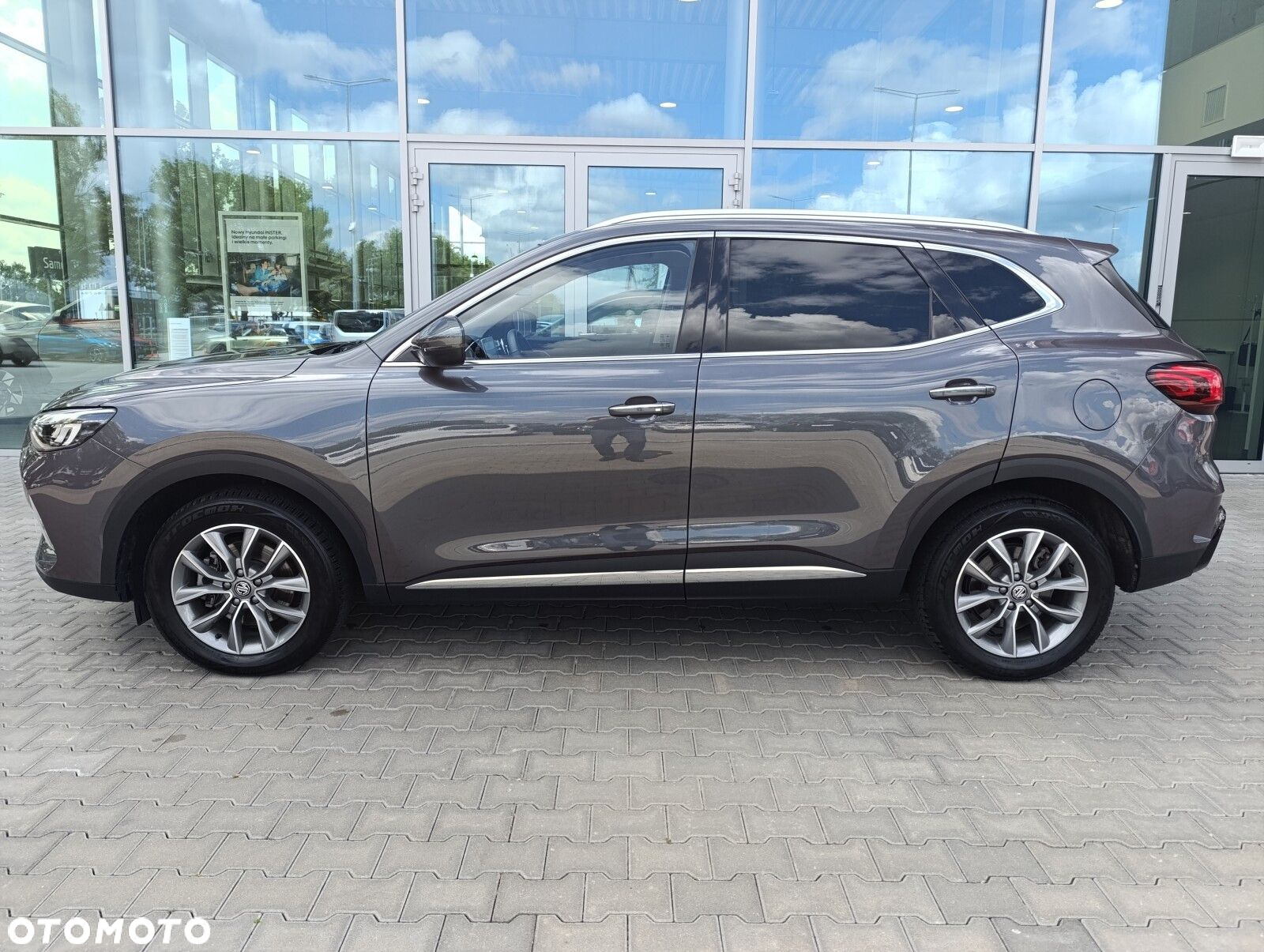MG HS 1.5 T-GDI Excite DCT - 5