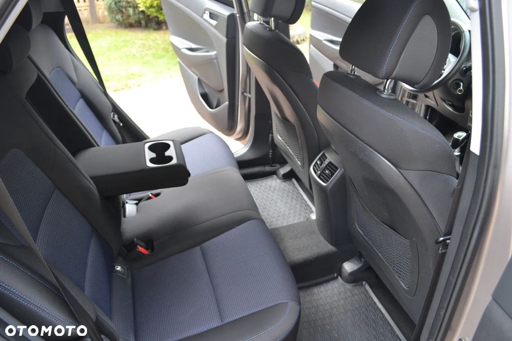 Hyundai Tucson blue 1.7 CRDi 2WD Advantage - 29