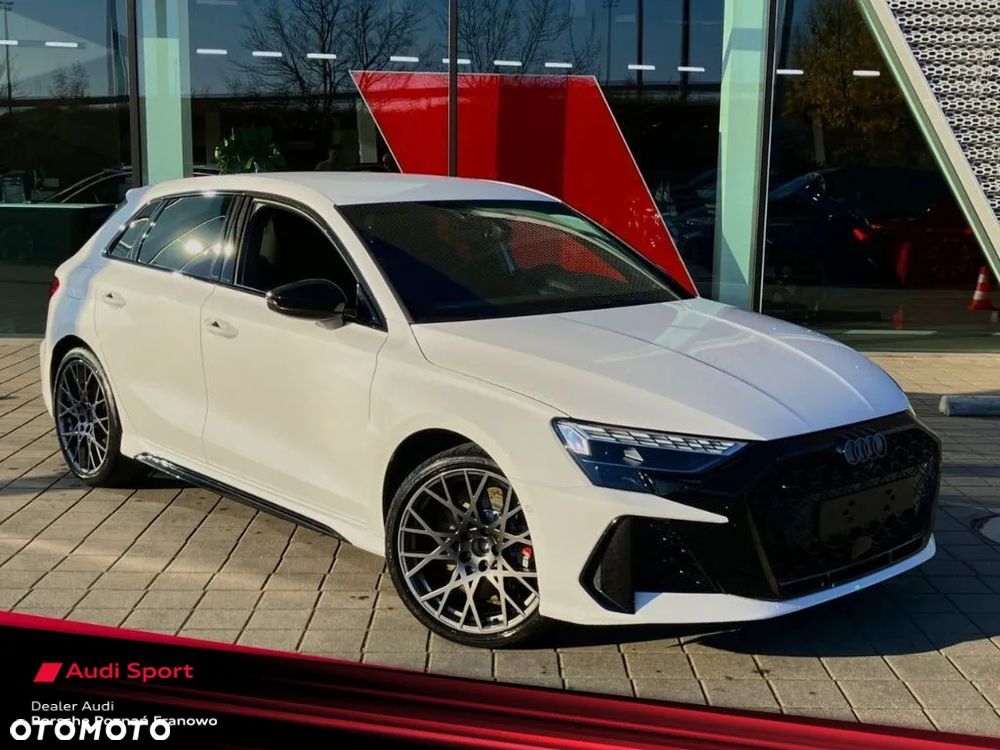 Audi RS3 Sportback - 2