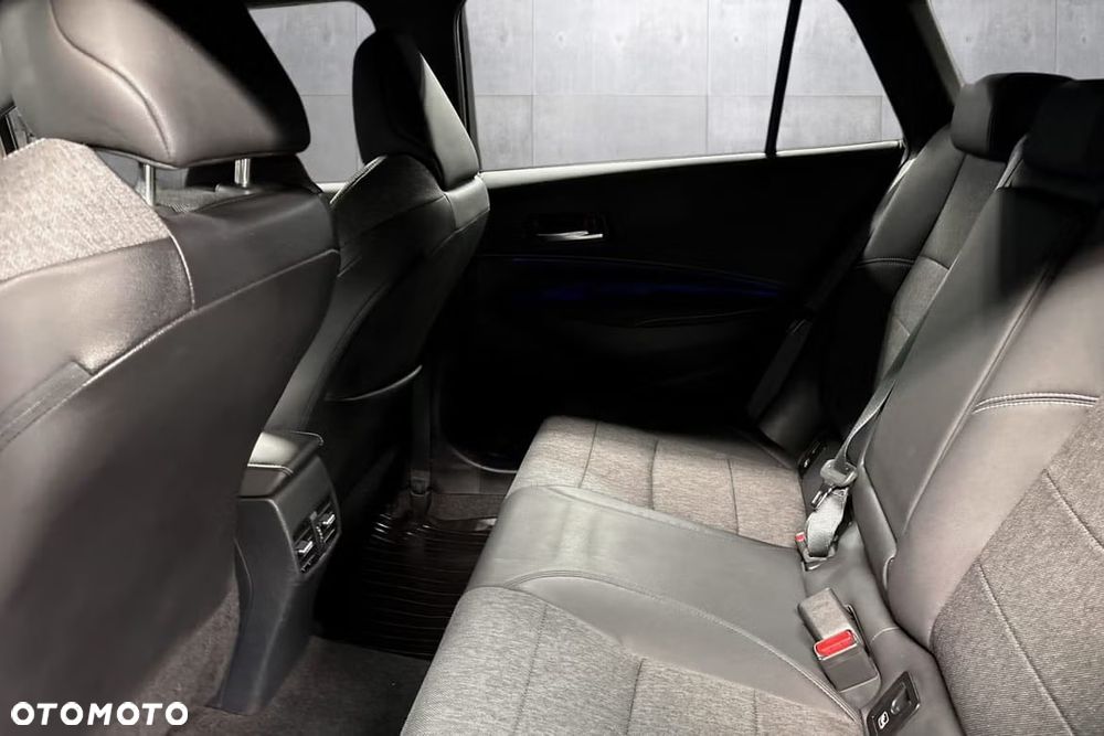 Toyota Corolla 1.8 Hybrid Active - 9