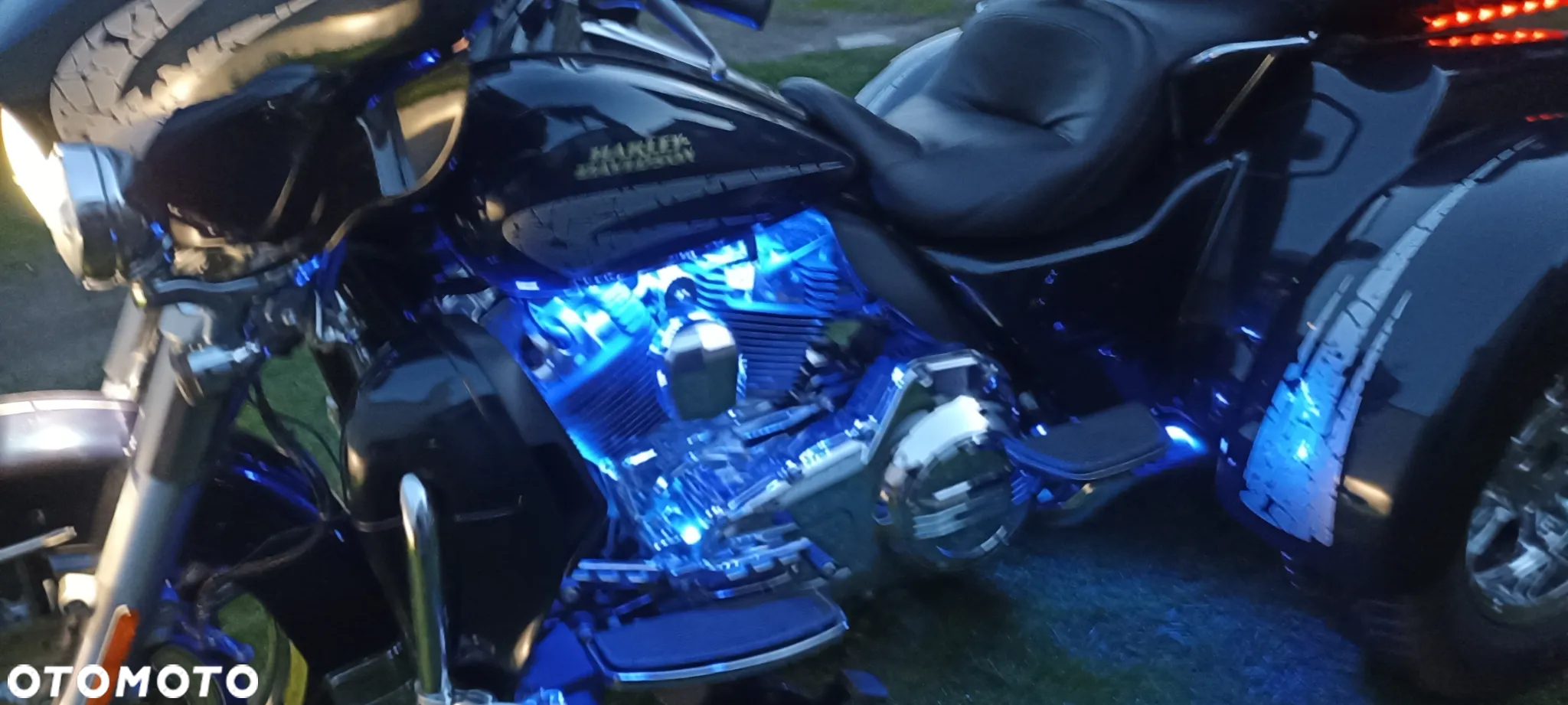 Harley-Davidson FLHTCU Ultra - 7