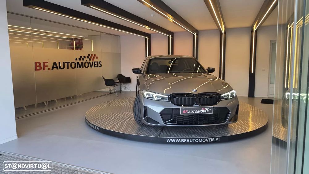 BMW 320 e Pack Desportivo M Auto - 10