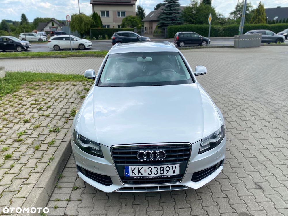 Audi A4 Avant - 9