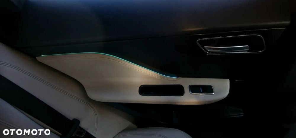Jaguar F-Pace 2.0 i4D AWD Prestige - 5