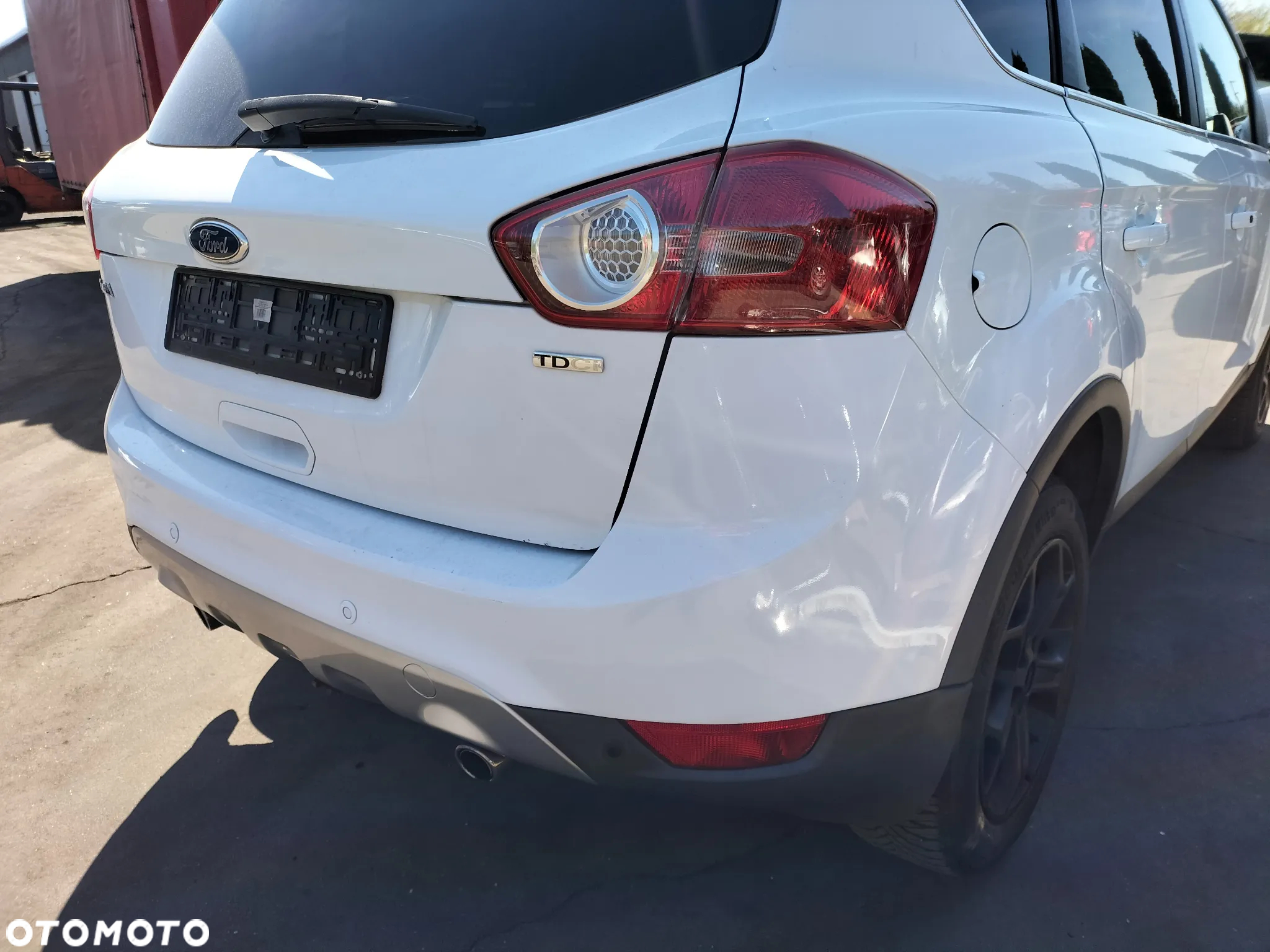 KOMPLET FELG Z OPONAMI 215/60r17 FORD KUGA I 2.0 TDCI 163KM 4X4 AUTOMAT KOD LAK. 58 FROZEN WHITE - 7
