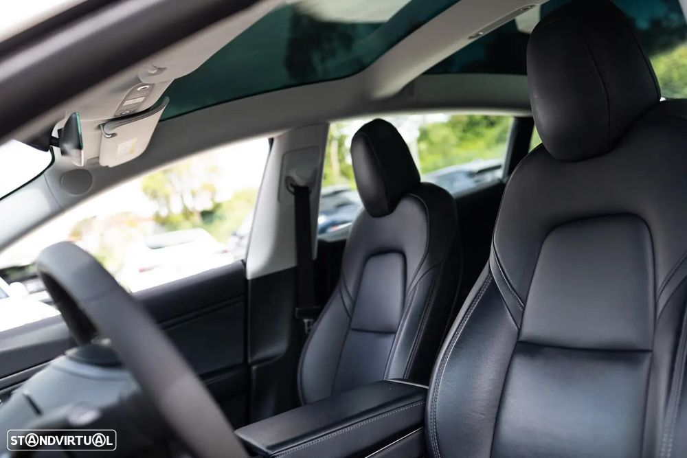 Tesla Model 3 Long-Range Dual Motor AWD - 9