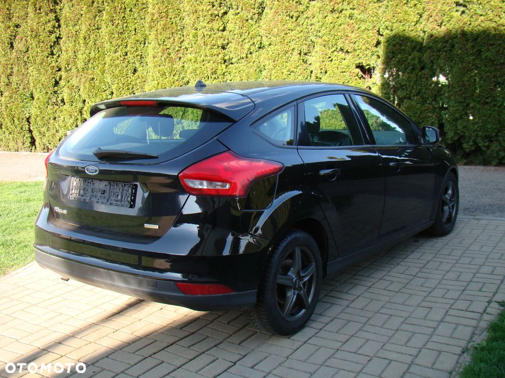Ford Focus 1.0 EcoBoost Trend - 5