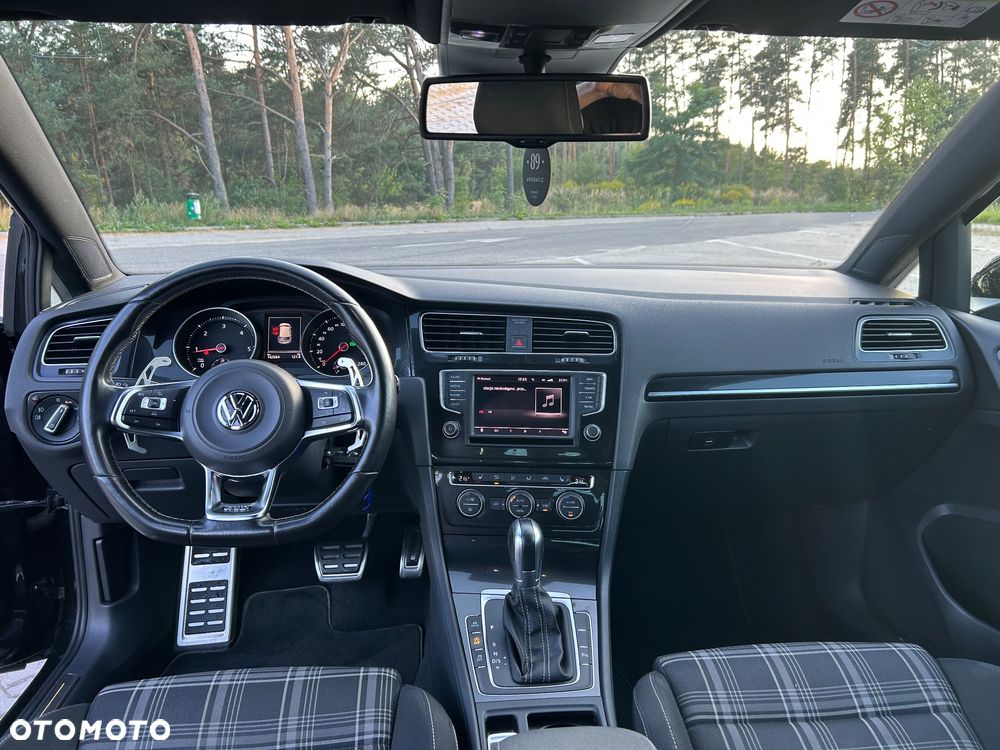 Volkswagen Golf 2.0 TDI BMT GTD DSG - 7