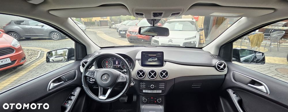 Mercedes-Benz Klasa B 180 (CDI) d 7G-DCT AMG Line - 38