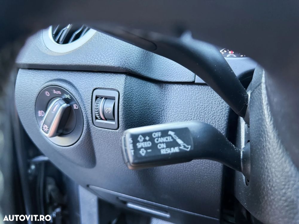 Volkswagen Tiguan 2.0 TDI DPF 4Motion BlueMotion Technology Cup Track & Style - 12