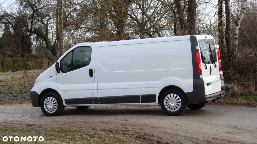 Opel VIVARO 2.0 115KM * LONG * KLIMA * ZADBANY ! POLECAM ! - 11