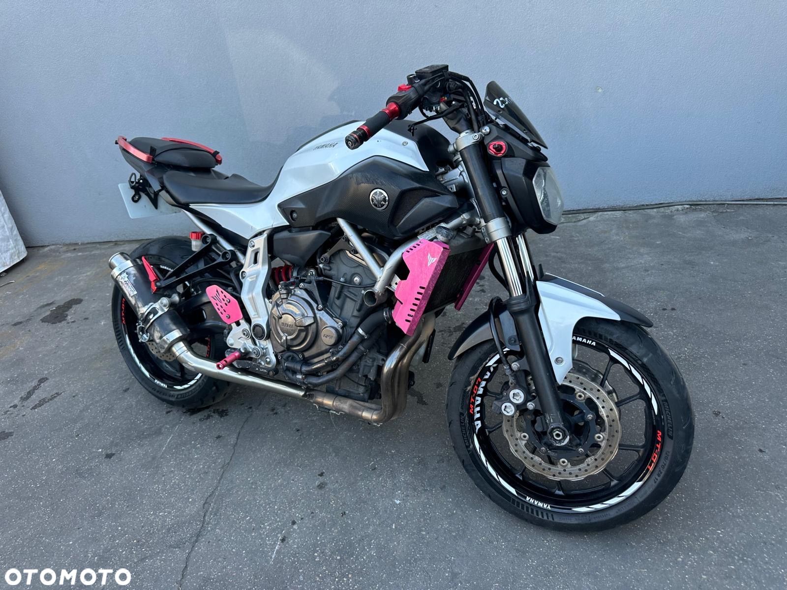 Yamaha MT - 1