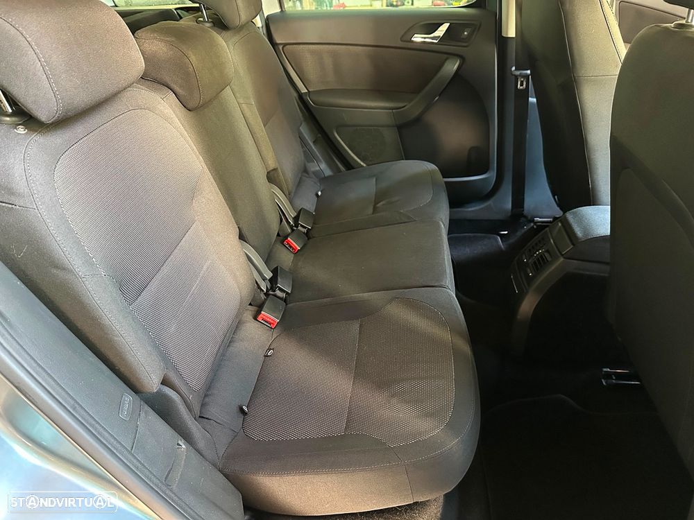 Skoda Yeti 1.2 TSI Ambition - 13