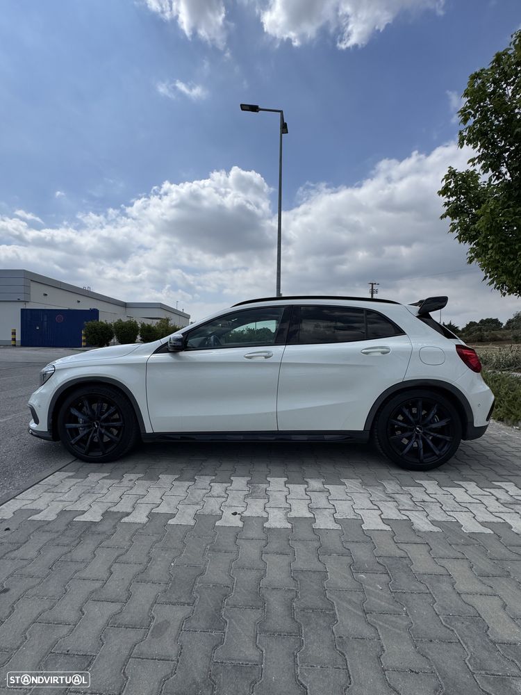 Mercedes-Benz GLA 45 AMG 4-Matic - 6