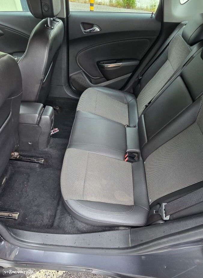 Opel Astra 1.7 CDTI Enjoy - 16