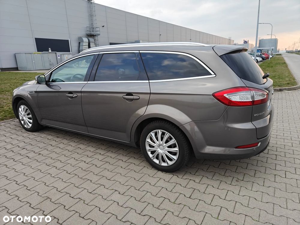 Ford Mondeo 2.0 TDCi Platinium X Plus (Titanium) - 14