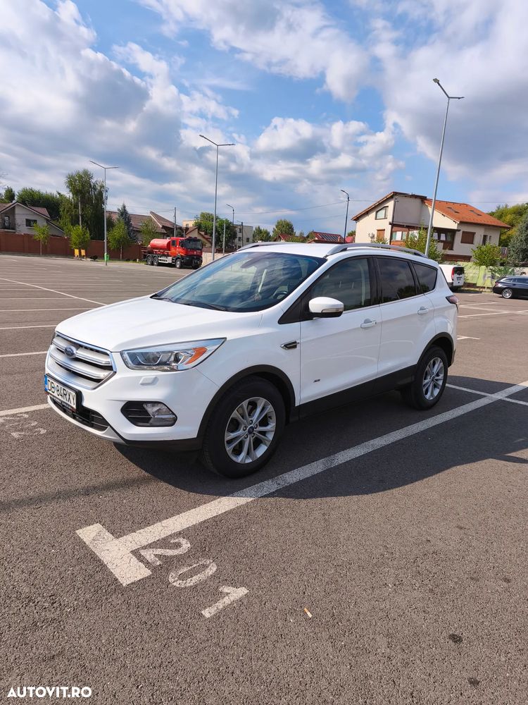 Ford Kuga 2.0 TDCi 4x4 Aut. Titanium - 1