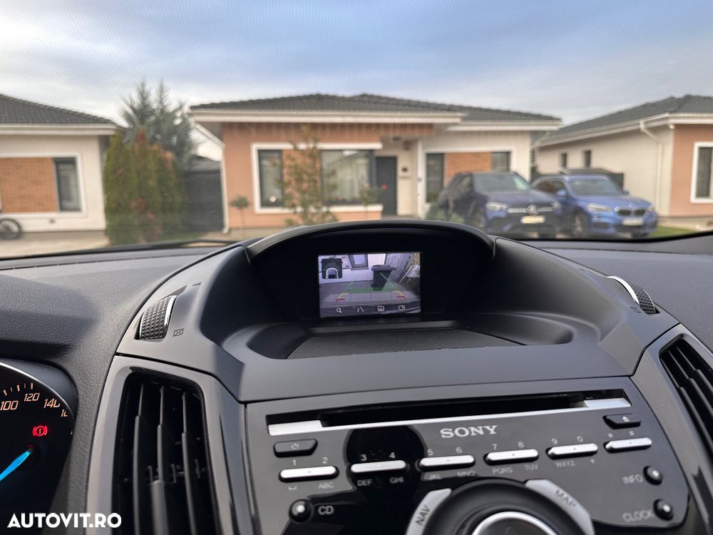 Ford Kuga - 14