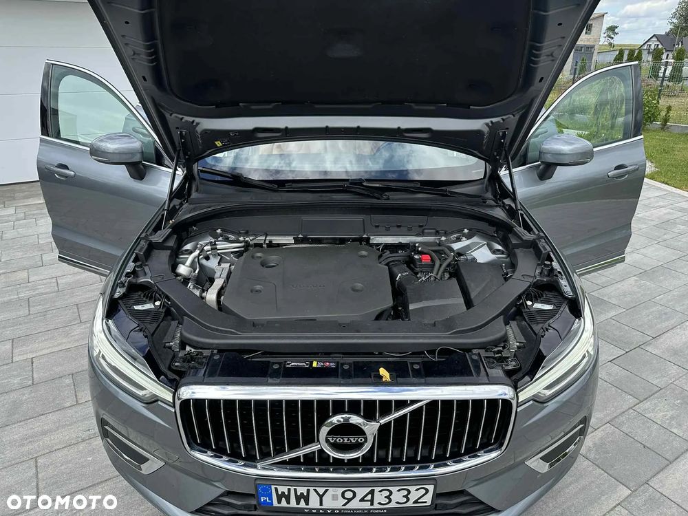 Volvo XC 60 B5 D AWD Inscription - 22