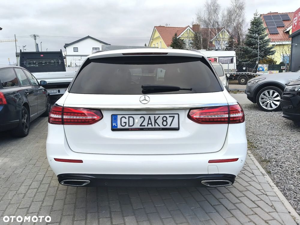 Mercedes-Benz Klasa E 220 d 4Matic 9G-TRONIC Avantgarde - 7
