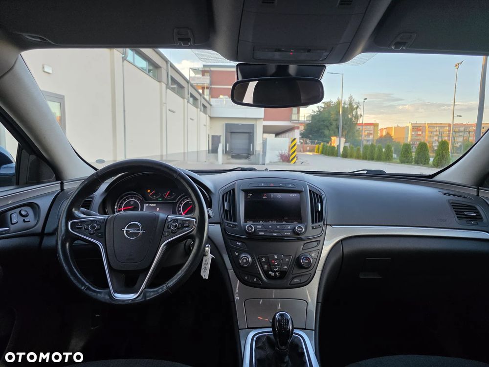 Opel Insignia - 19