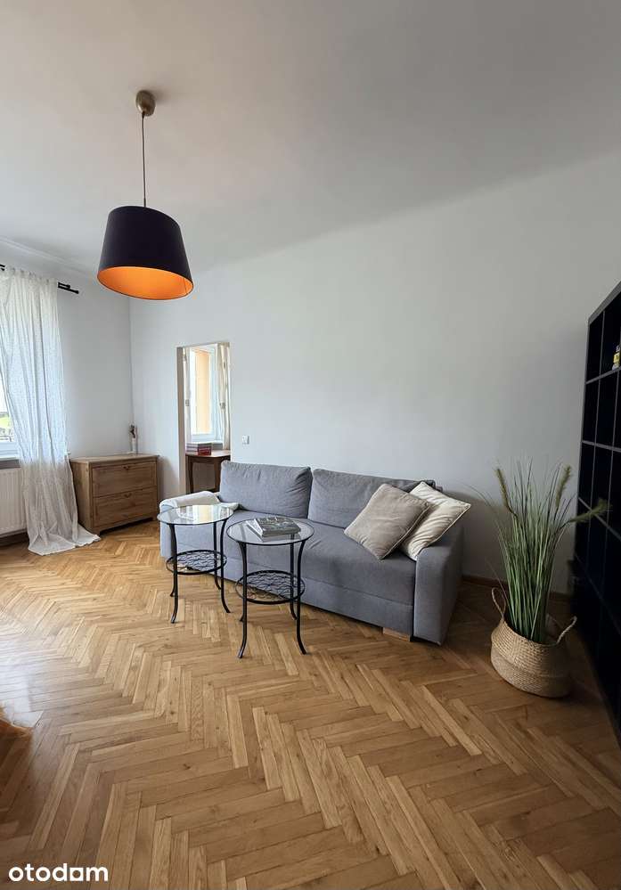 2 pokoje z balkonem przy Rondzie Wiatraczna / ul. Kobielska 85
