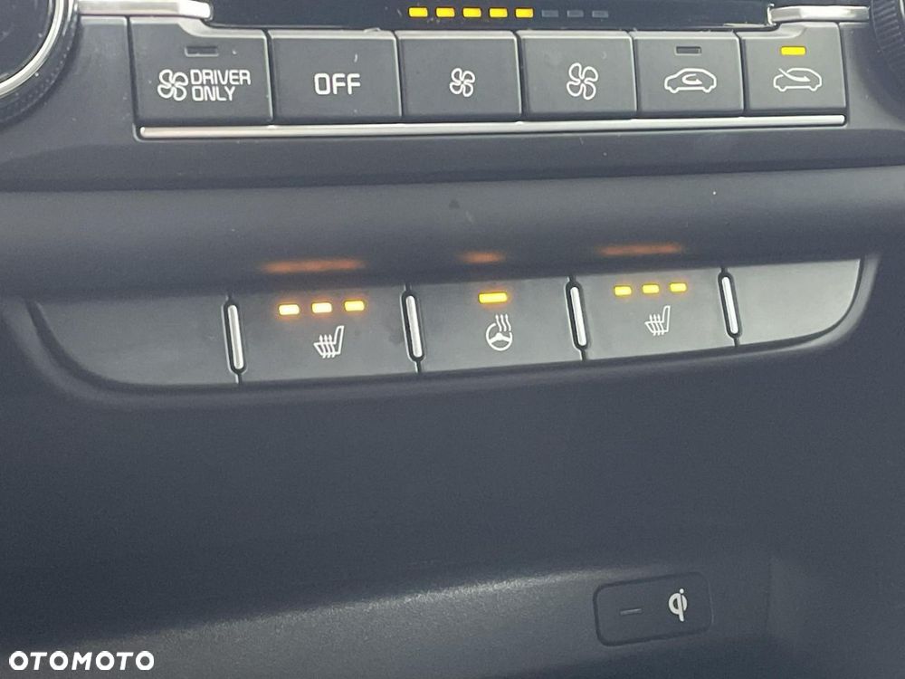 Kia XCeed - 26