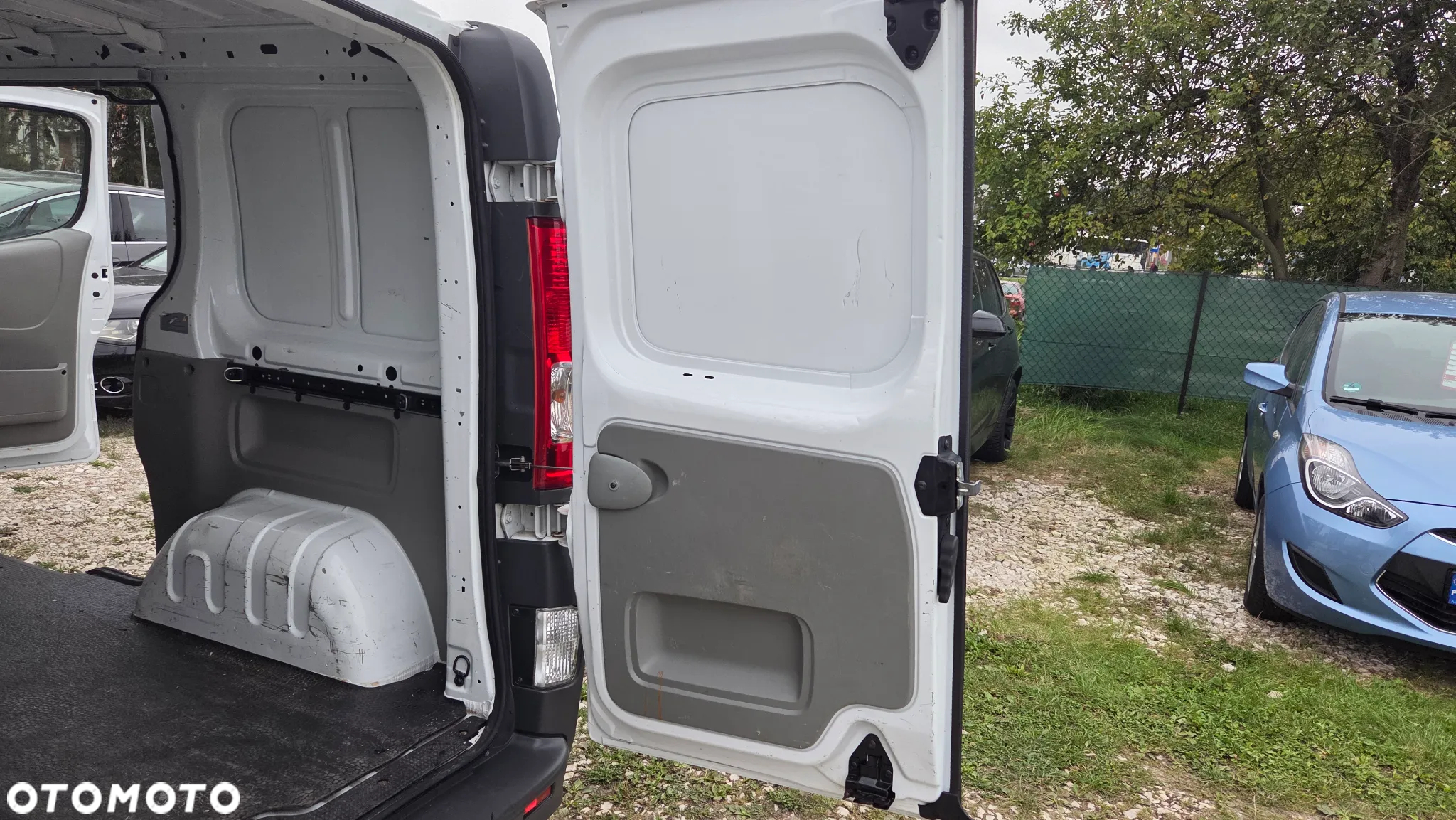 Opel Vivaro 2.0 CDTI L1H1 - 22