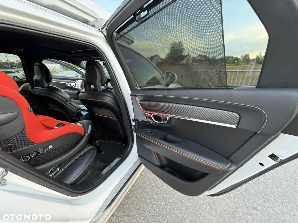Volvo V90 Cross Country - 11