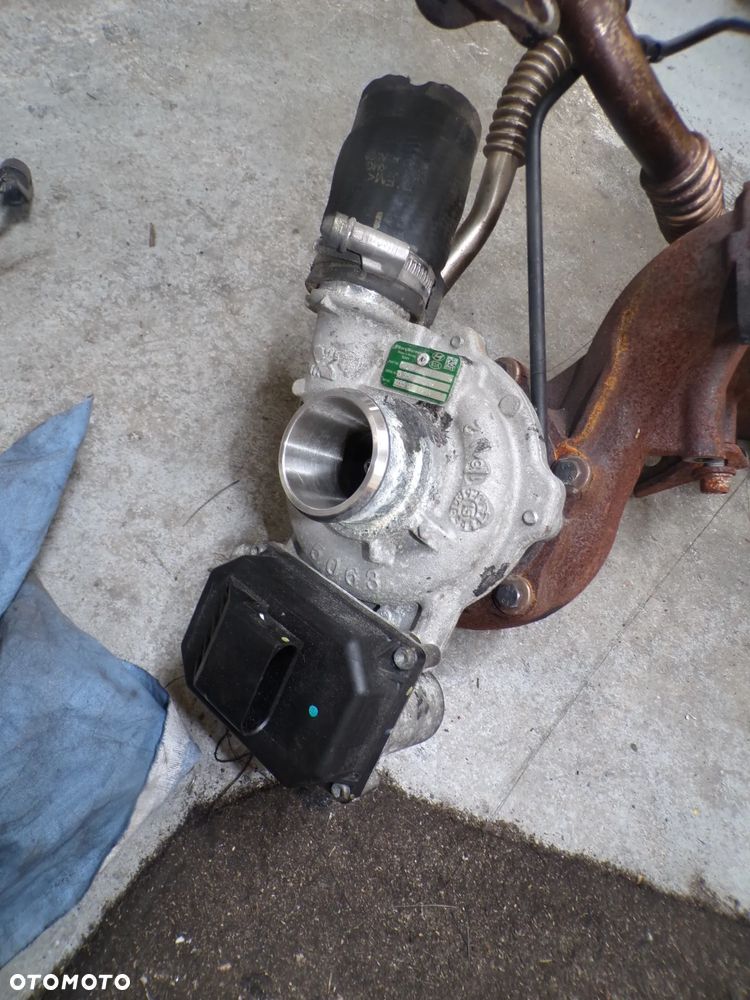 Turbina Kia Hyundai I30 1.6 CRDI 28201-2A880 Idealna - 3