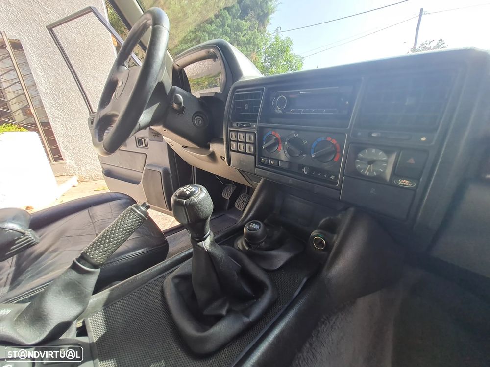 Land Rover Range Rover 2.5 TDi - 30