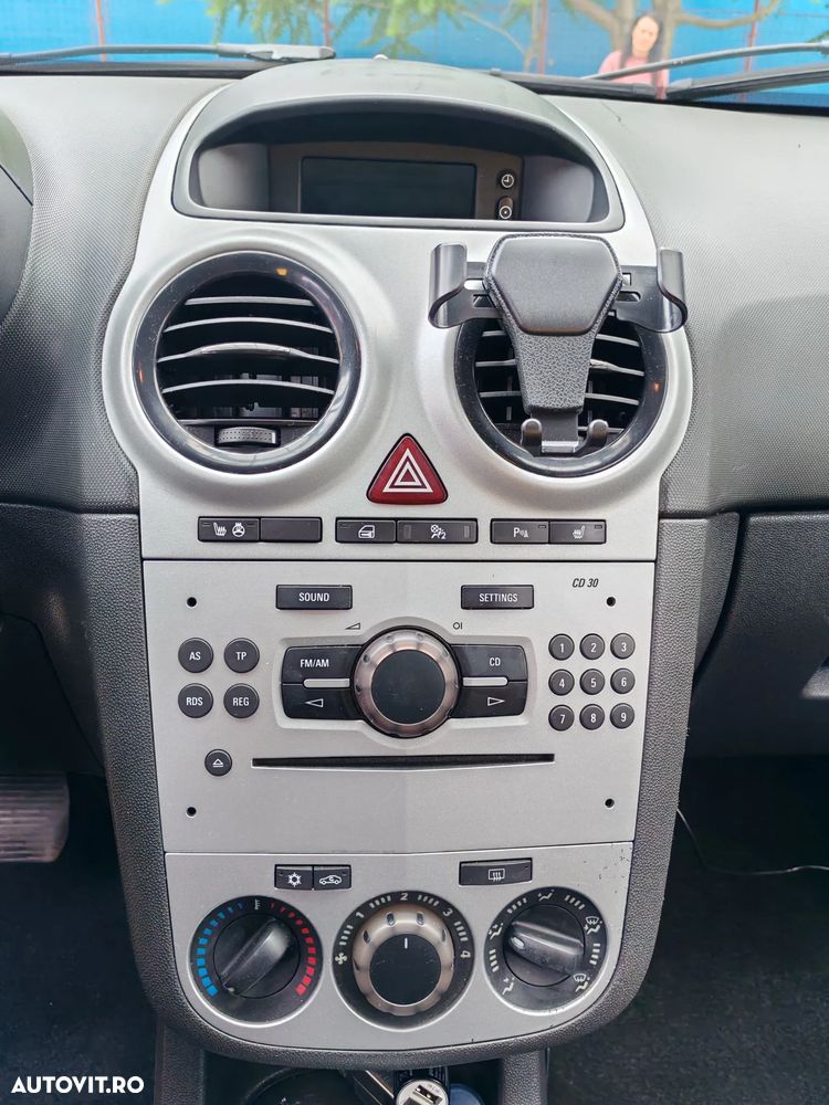 Opel Corsa - 13