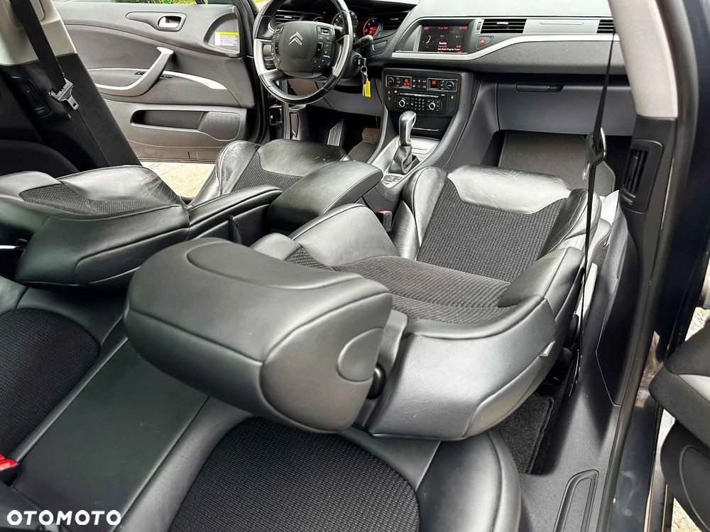 Citroën C5 2.0i 16V Exclusive Equilibre Navi - 18