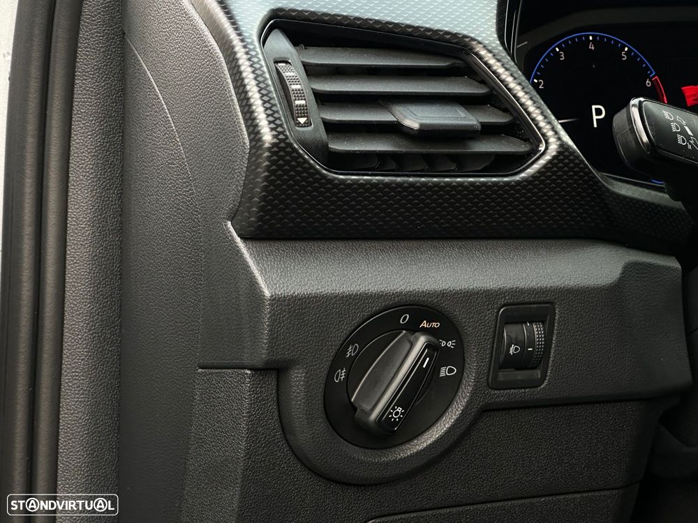 VW T-Cross 1.0 TSI Life DSG - 23