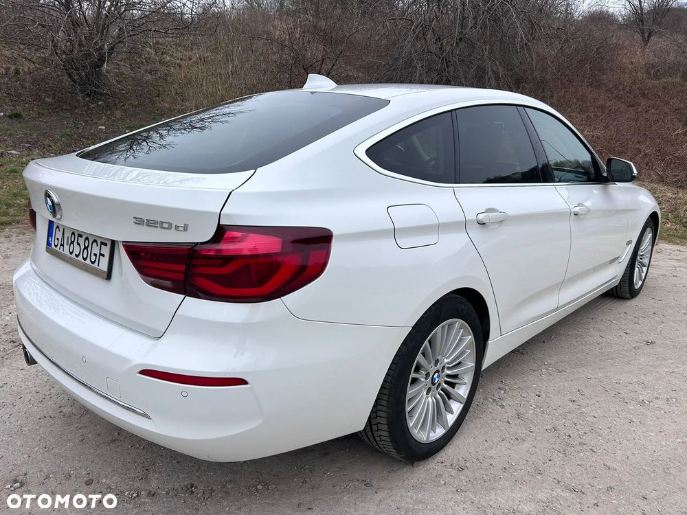 BMW 3GT 320d Luxury Line - 3
