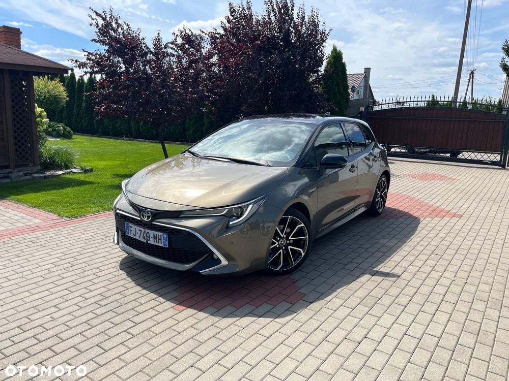 Toyota Corolla 2.0 Hybrid Executive - 10