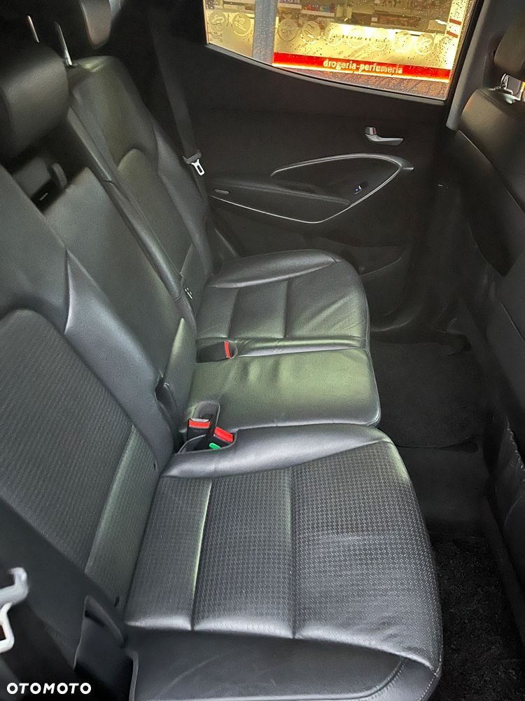 Hyundai Santa Fe 2.2 CRDI 4WD Automatik Style - 16