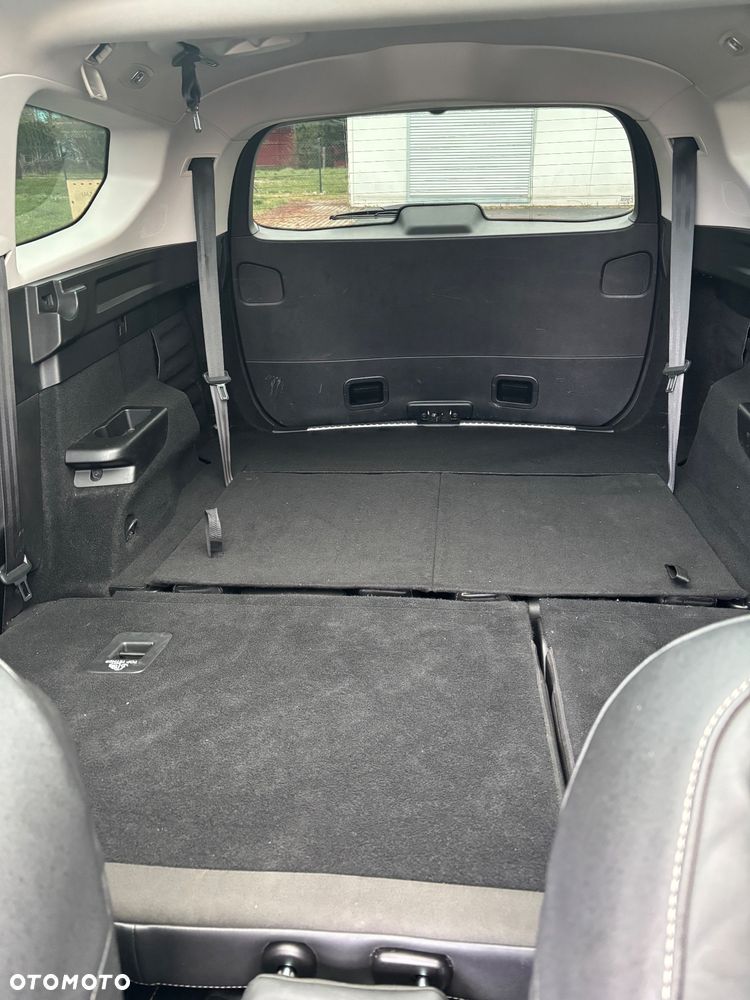 Renault Scenic 1.6 dCi Bose EDC - 21