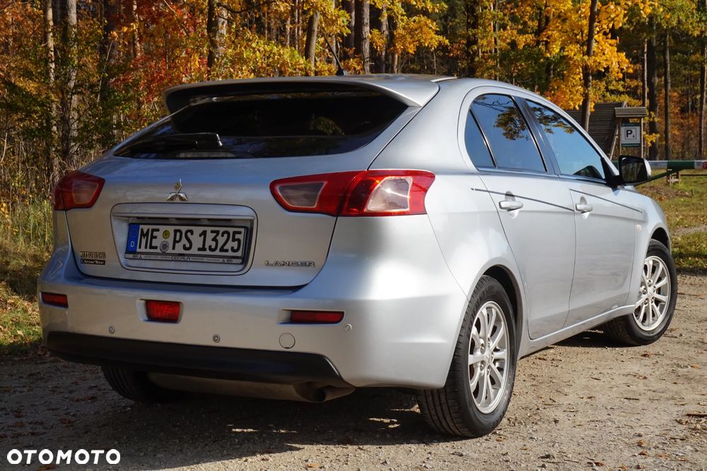Mitsubishi Lancer - 15