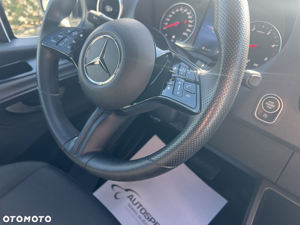 Mercedes-Benz Sprinter - 34