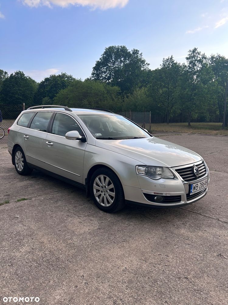 Volkswagen Passat 2.0 TDI Comfortline DSG - 1
