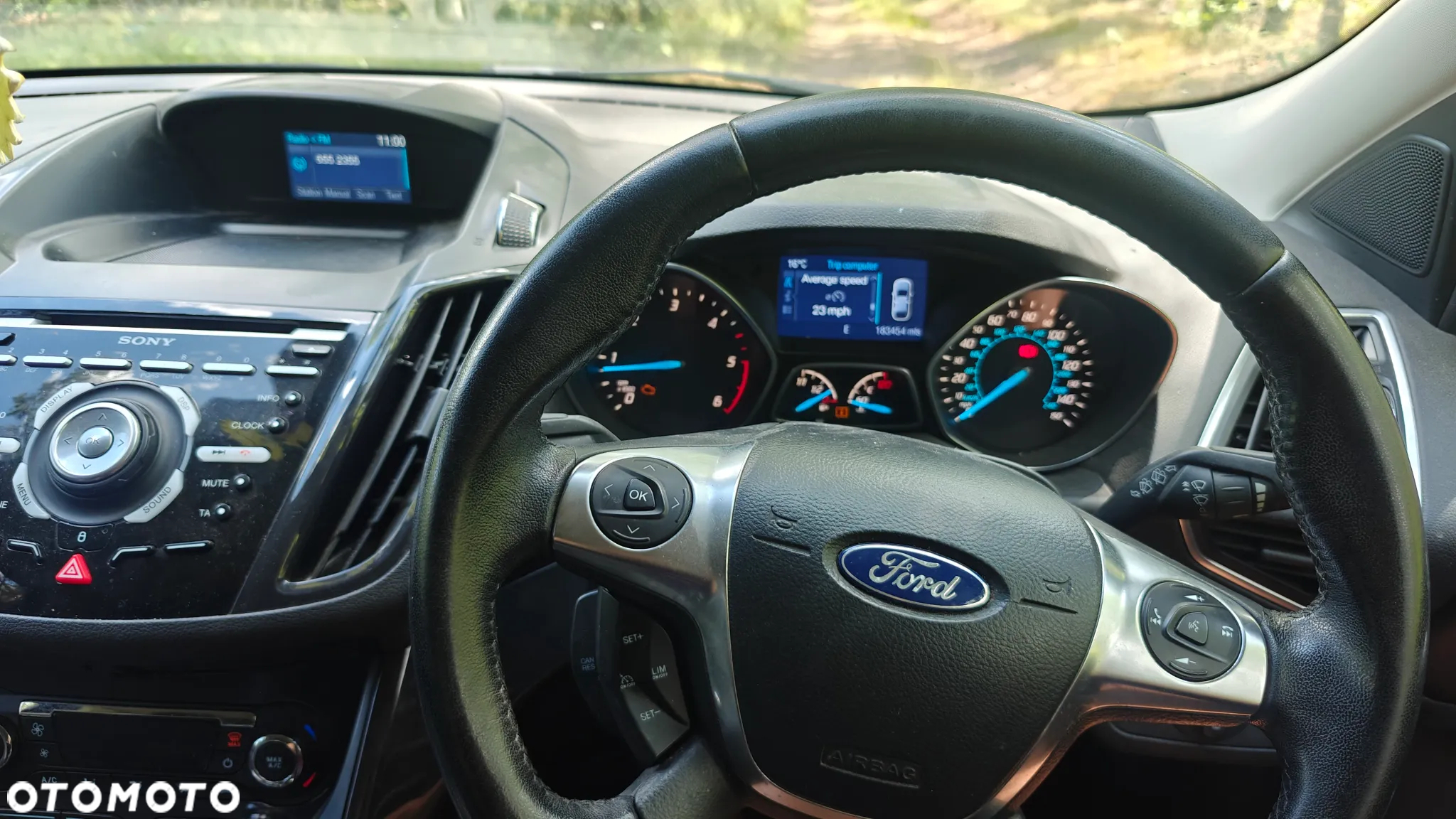Ford Kuga - 11