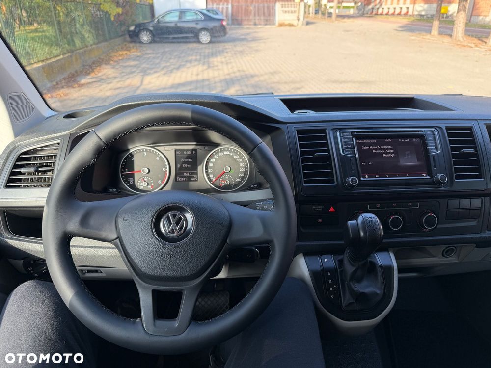 Volkswagen Transporter - 16