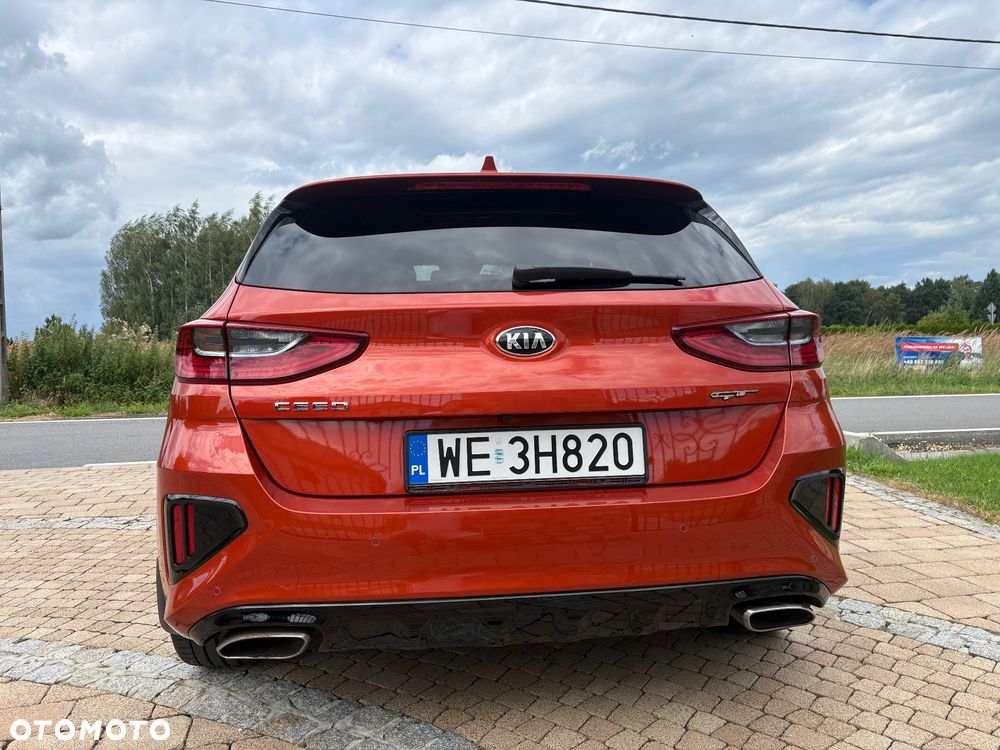 Kia Ceed 1.6 T-GDI GT DCT - 4
