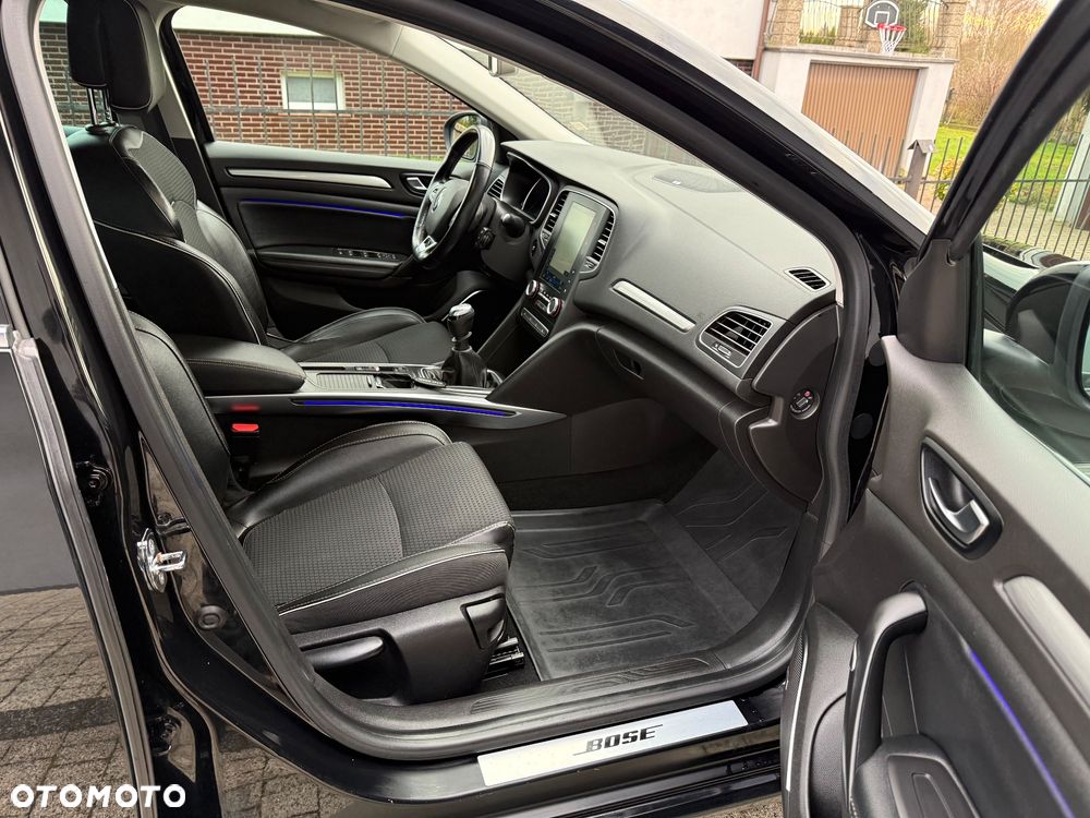 Renault Megane ENERGY dCi 130 BOSE EDITION - 16