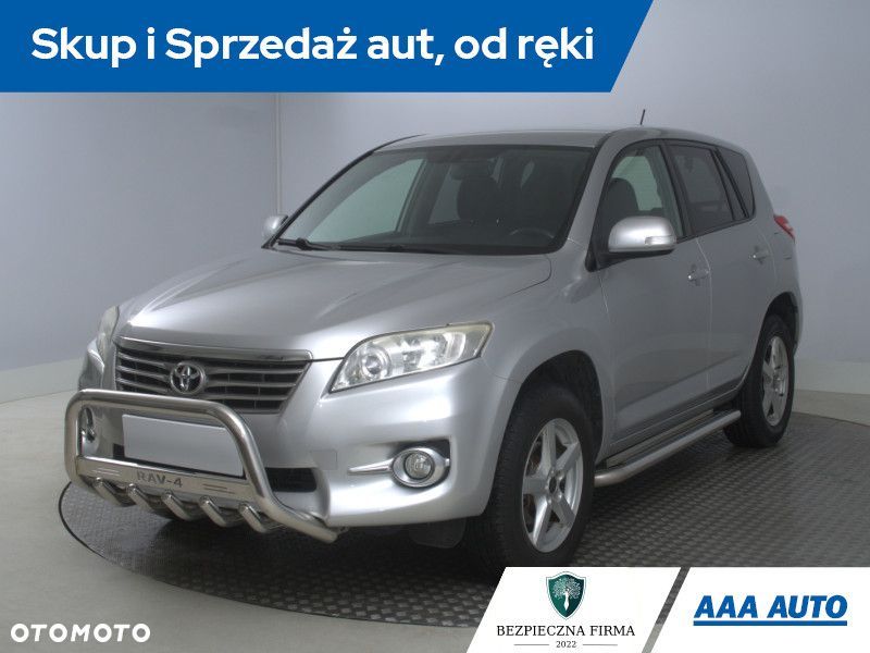 Toyota RAV4 - 3