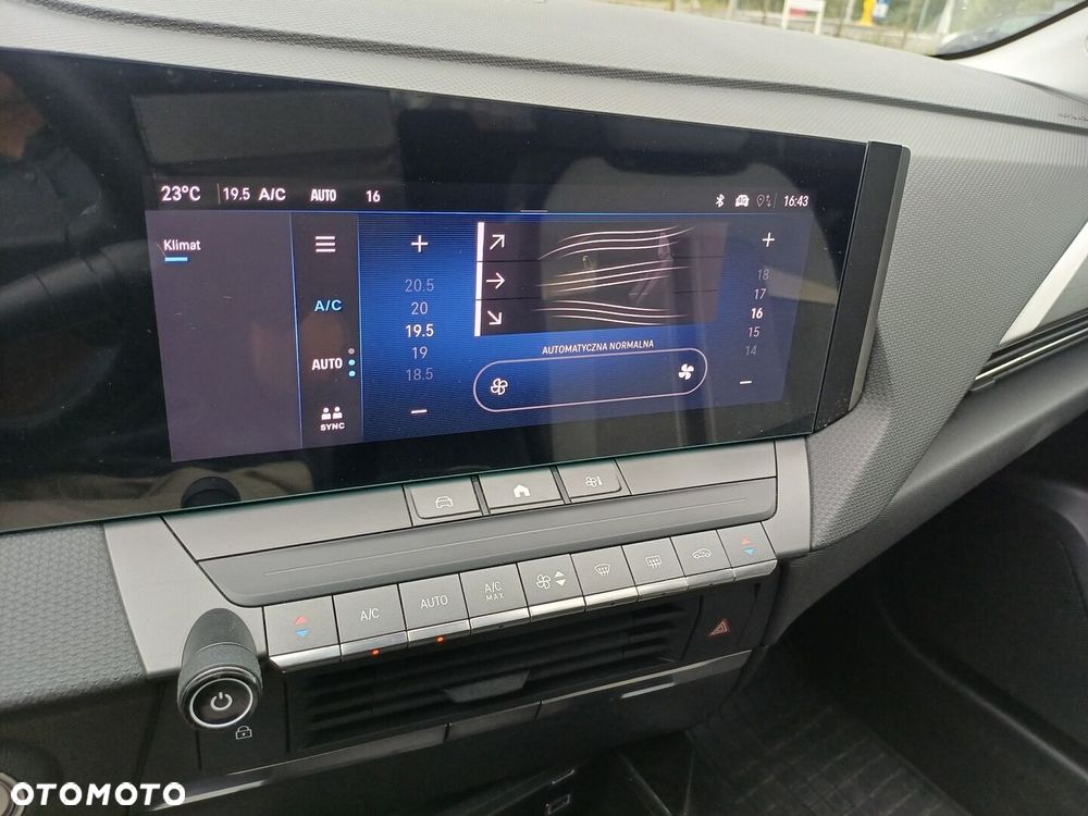 Opel Astra - 16
