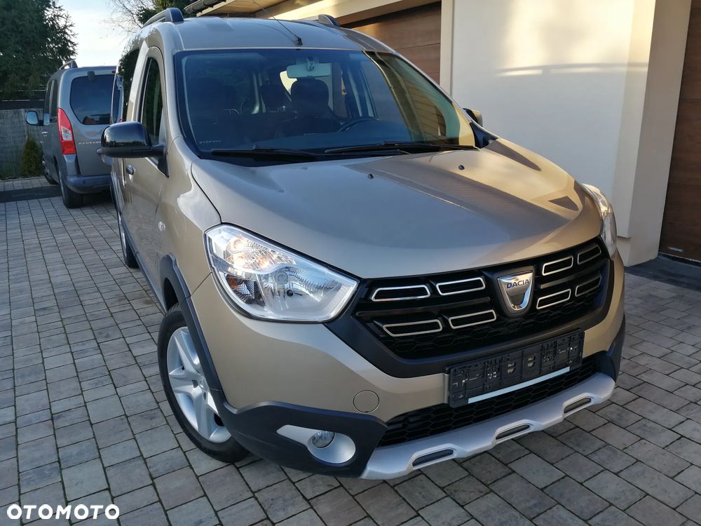 Dacia Dokker TCe 115 N1 Stepway Celebration - 5