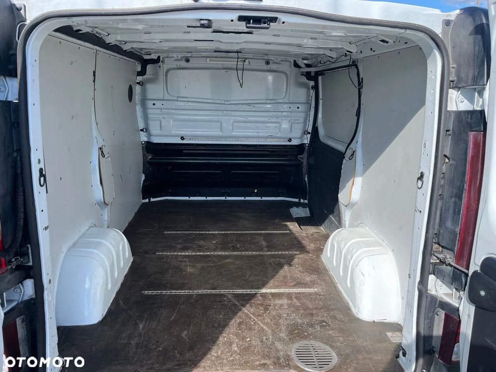 Opel Vivaro - 13