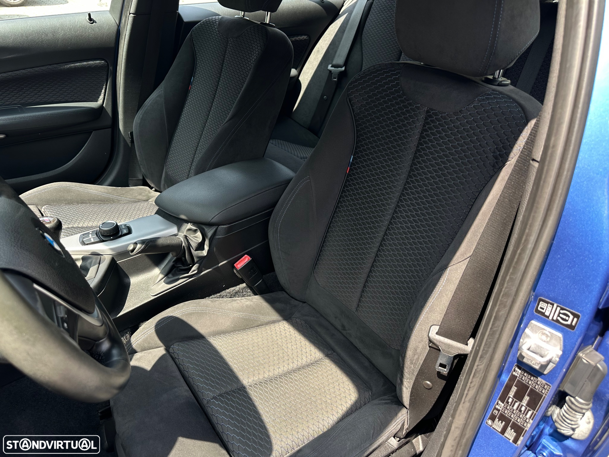 BMW 118 i Pack M - 15